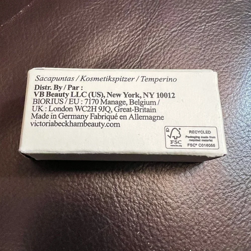 New Authentic Victoria Beckham Canvas Bag and New Makeup Sharpener - Picture 6 of 6